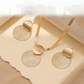 ✨ 50% REDUCERE ACUM! 💎 Set modern de bijuterii cu motive geometrice – placat cu aur, lanț plat tip șarpe, ușor, și cercei asortați – chic și elegant pentru evenimentele de seară 🎁